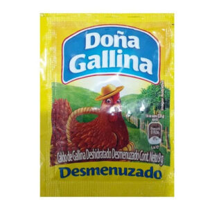 caldo doña gallina desmenuzado.
